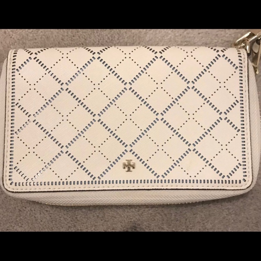 Tory Burch wallet Wristlet